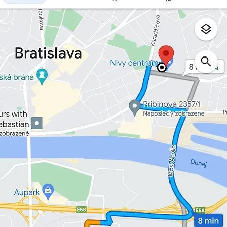 1 Km From Center 아파트