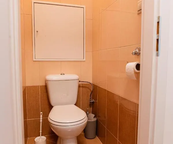 Apartament 1 Km From Center Bratislava